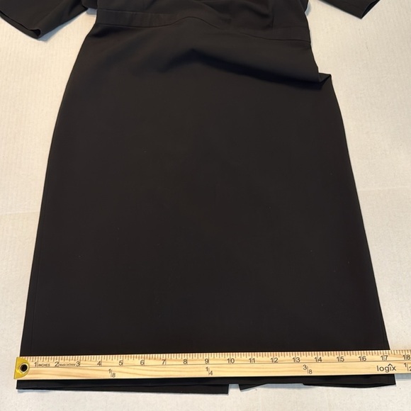 Ann Taylor Black The Boatneck Sheath Dress in Seasonless Stretch Size 0 - Picture 7 of 12